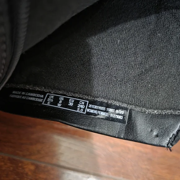 Clarks Collection Women's Cheyn Zoe Black Leather Ankle Boots Size 8W Comfort - Picture 11 of 12